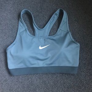 Nike DRI-FIT sport bra